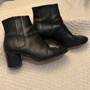 Joie Chelsea Boots